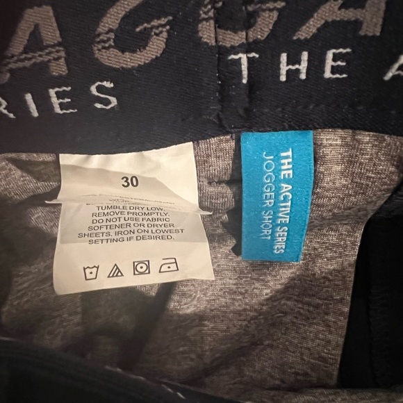 Haggar men’s the active series jogger short size 30, navy blue, EUC, belted - Picture 9 of 9